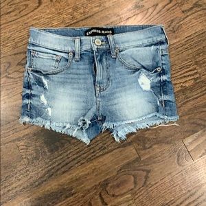 Express Shorts
